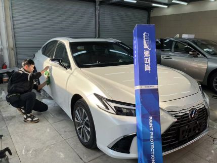 雷克萨斯ES300装贴