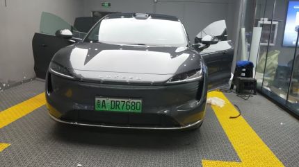 奇瑞智界R7装贴M8-钻石系列车衣8.5