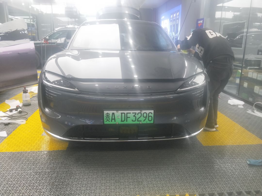 奇瑞智界R7装贴M7哑光-钻石系列车衣哑光