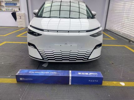 小鹏小鹏X9装贴B7-铂金系列车衣7.5