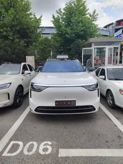 赛力斯问界M8装贴M8-钻石系列车衣8.5