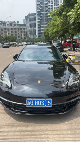 保时捷帕拉梅拉装贴睿耀系列太阳膜（非吸热型5G膜）70				/稀拓系列太阳膜15
