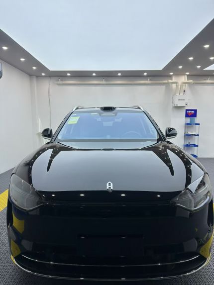 赛力斯m8装贴稀拓系列太阳膜75/稀拓系列太阳膜15