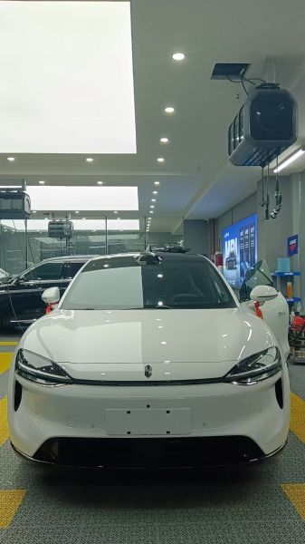 奇瑞智界R7装贴M8-钻石系列车衣8.5