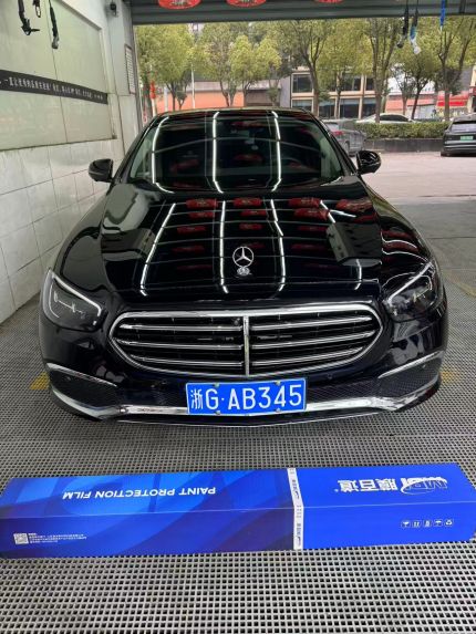 奔驰E300L装贴M7-钻石系列车衣7.5