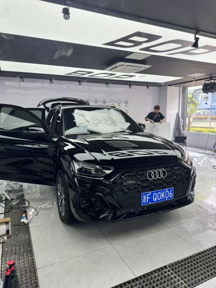 奥迪Q5L装贴U8-星盾系列隐形车衣7.5