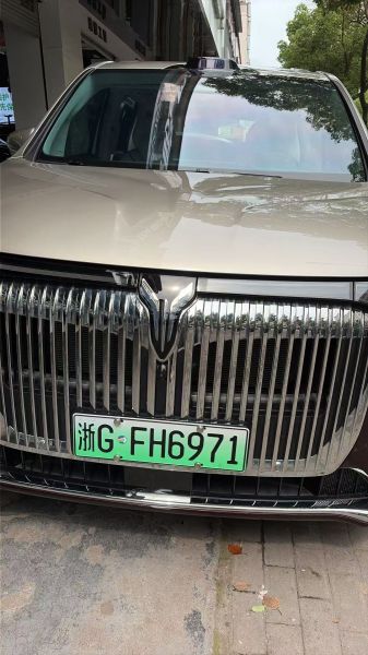 岚图梦想家装贴睿耀系列太阳膜（非吸热型5G膜）70				/睿耀系列太阳膜（非吸热型5G膜）30				