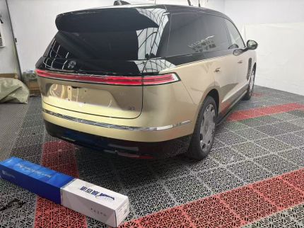 蔚来ES9装贴I7-星耀系列隐形车衣7.5